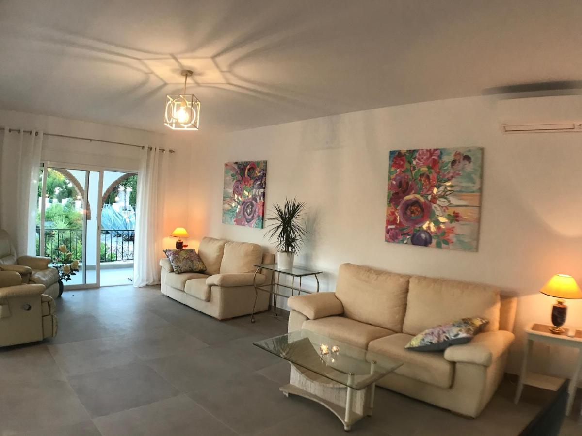 Villa Rafaela ฟรีฮิเลียนา ภายนอก รูปภาพ