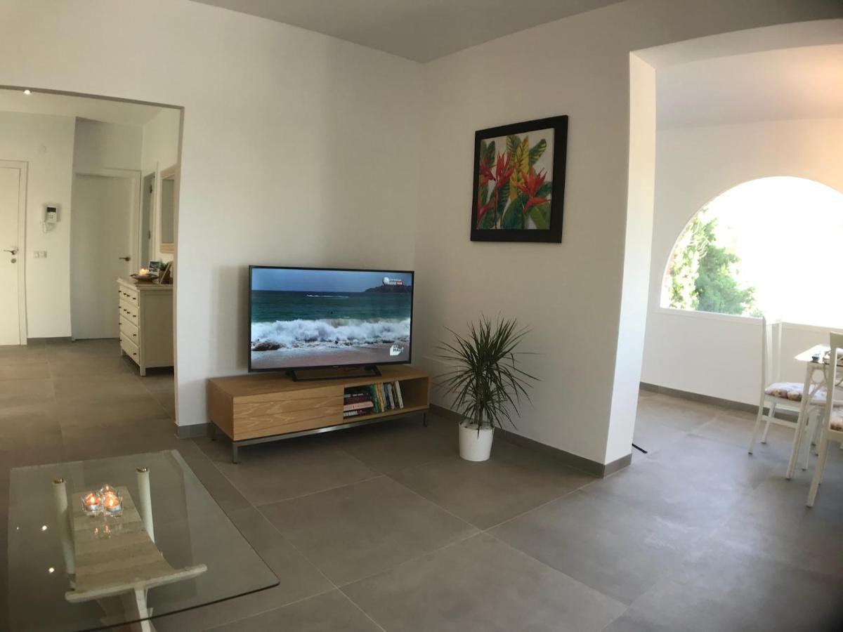 Villa Rafaela ฟรีฮิเลียนา ภายนอก รูปภาพ