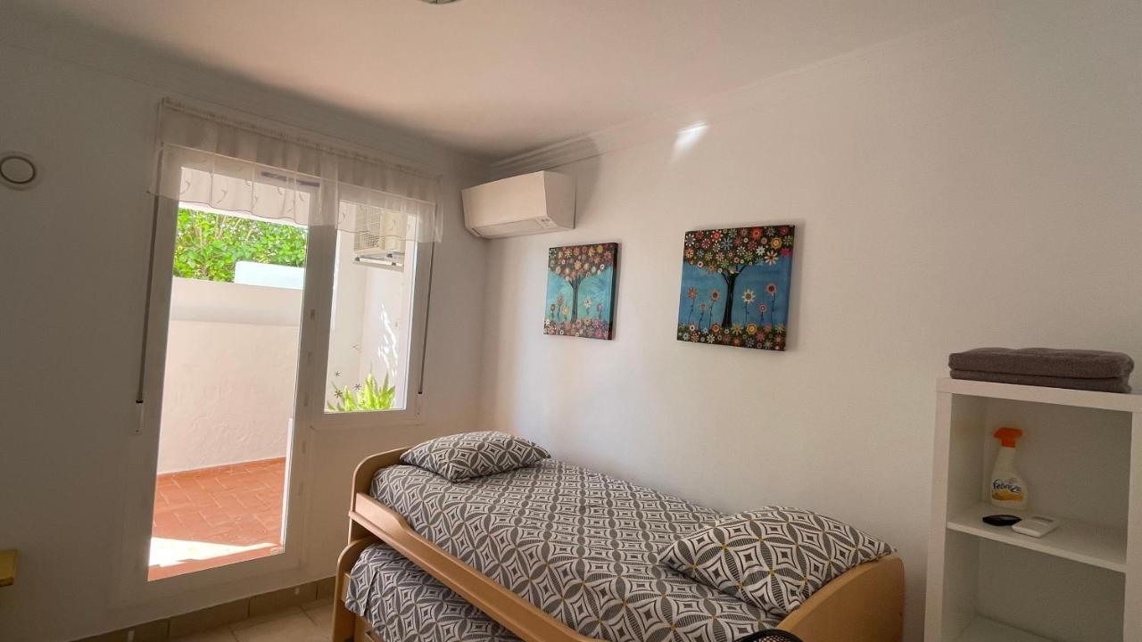 Villa Rafaela ฟรีฮิเลียนา ภายนอก รูปภาพ